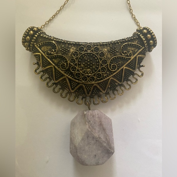 Ornate Necklace with Hanging Quartz - Picture 9 of 13